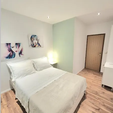 Dorotea3 * Makarska